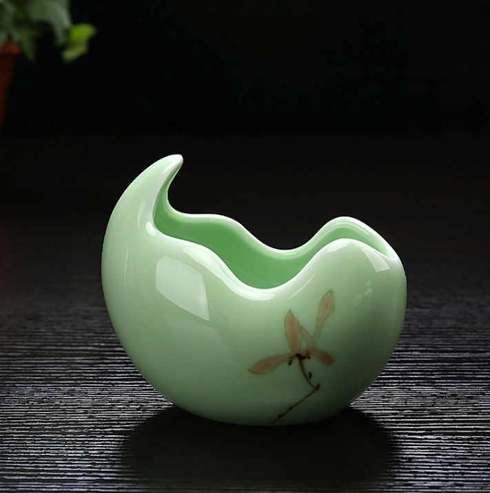 Zhuanghua Porcelain Succulent Plant Pot, Minimalist Design